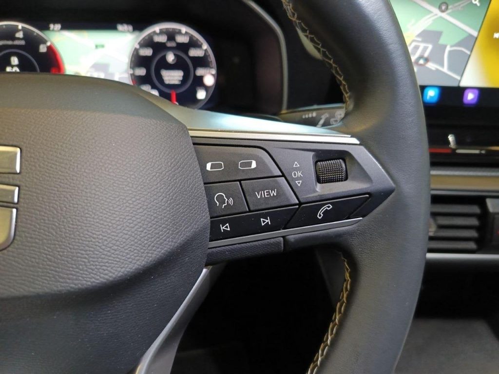 SEAT Leon Sportstourer 2.0 TDI 150 CV DSG Business - 16