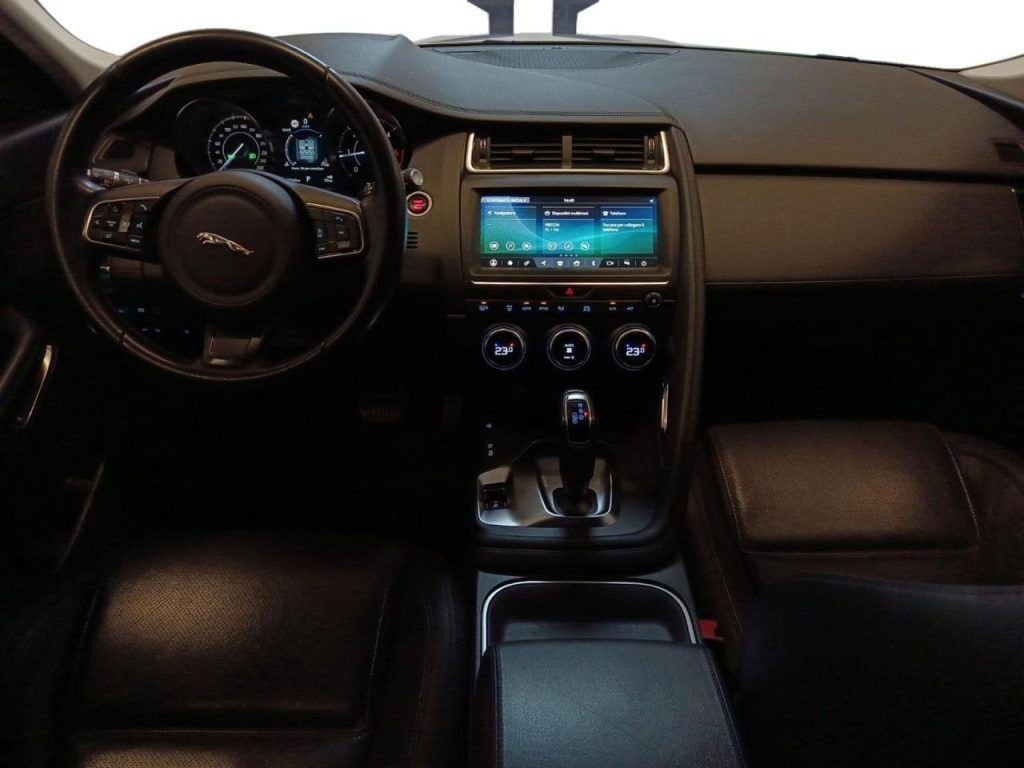 JAGUAR E-Pace 2.0D 150 CV AWD aut. R-Dynamic HSE - 12