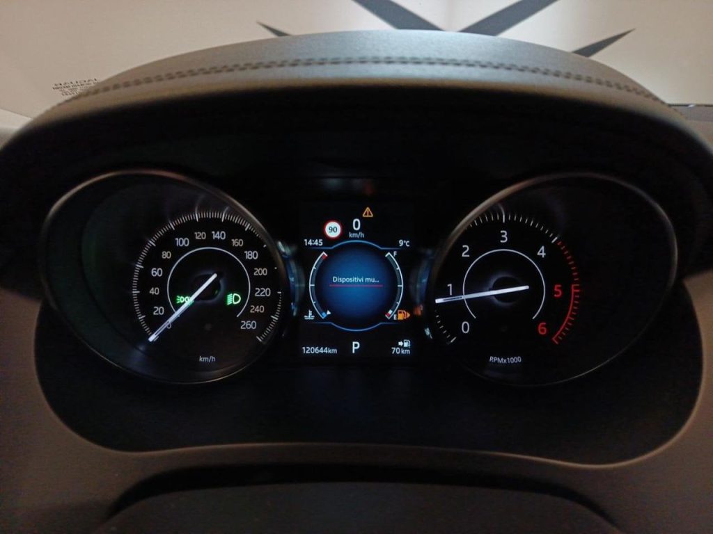 JAGUAR E-Pace 2.0D 150 CV AWD aut. R-Dynamic HSE - 14