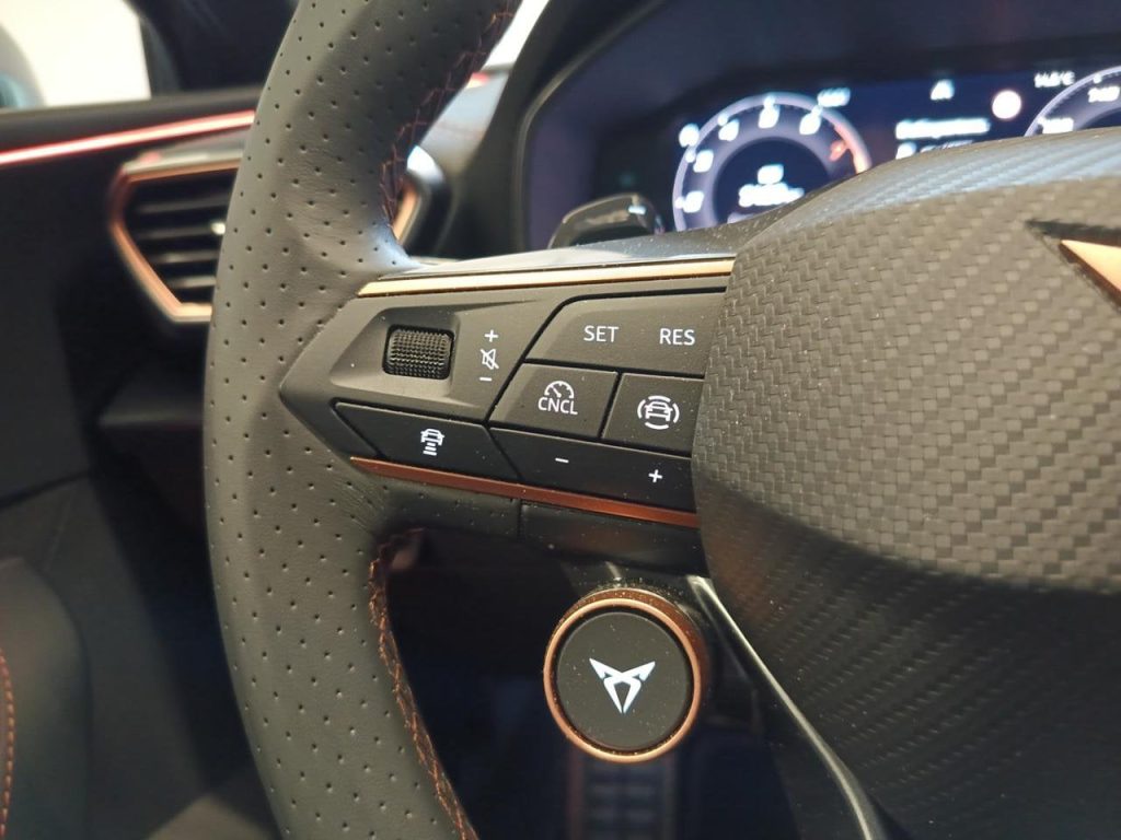 CUPRA Leon 1.5 Hybrid 150 CV DSG - 17