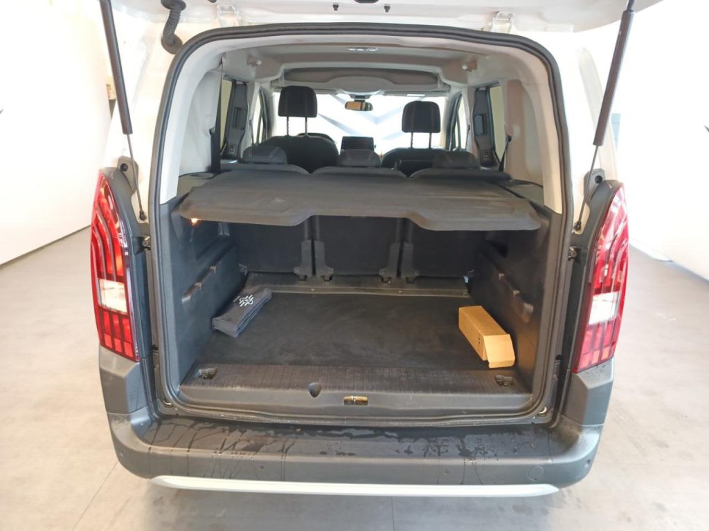 PEUGEOT Rifter Puretech 110 S&S GT Line Standard - 10