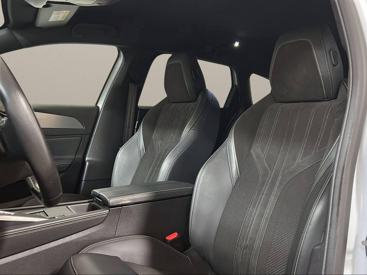 PEUGEOT 308 Plug-in Hybrid 225 e-EAT8 SW GT - 9