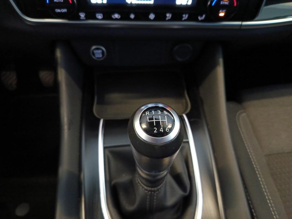 NISSAN Qashqai MHEV 140 CV N-Style 10 ANNI GARANTITA - 17