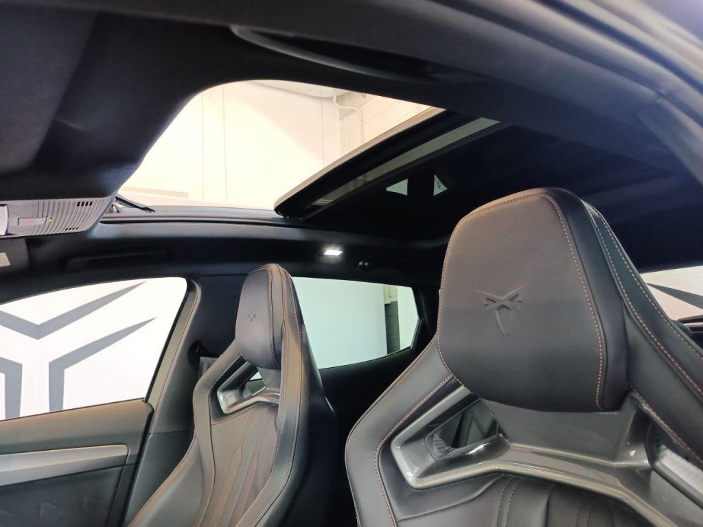 CUPRA Formentor 2.5 TSI 4Drive DSG VZ5 CenturyBlack N120 di 222 - 18