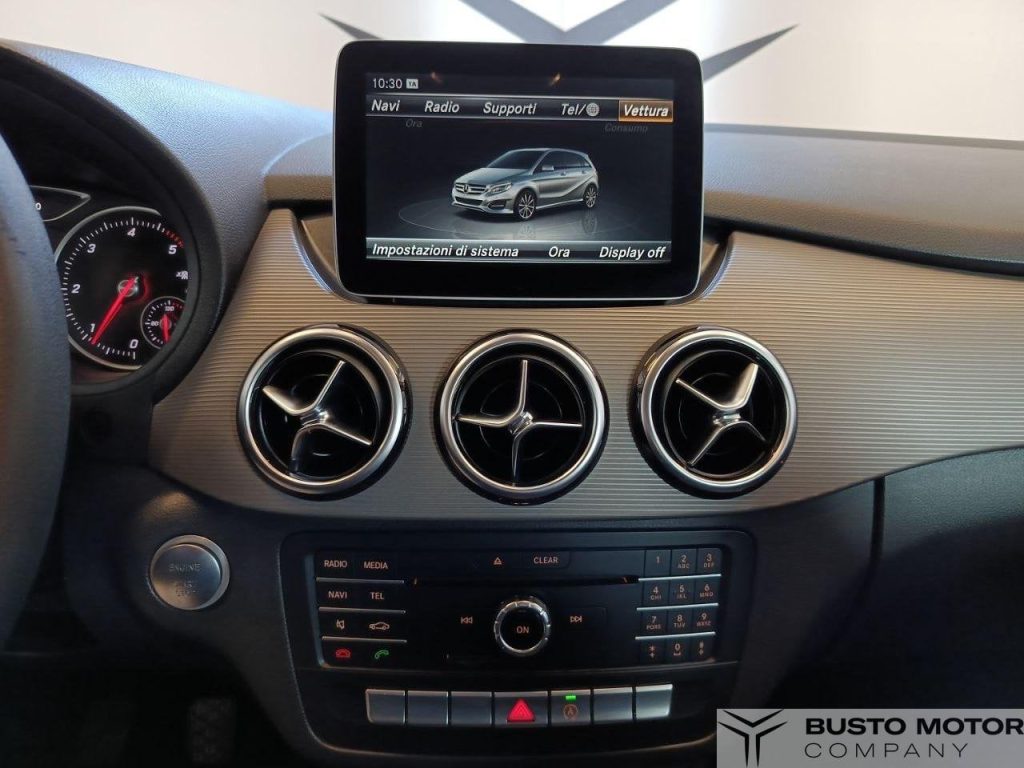 MERCEDES-BENZ CLA sse B B 200 d Automatic Sport - 13