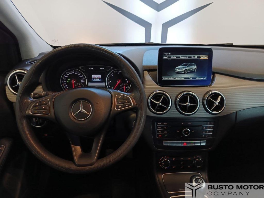 MERCEDES-BENZ CLA sse B B 200 d Automatic Sport PROMO VALIDA CON FIN - 11