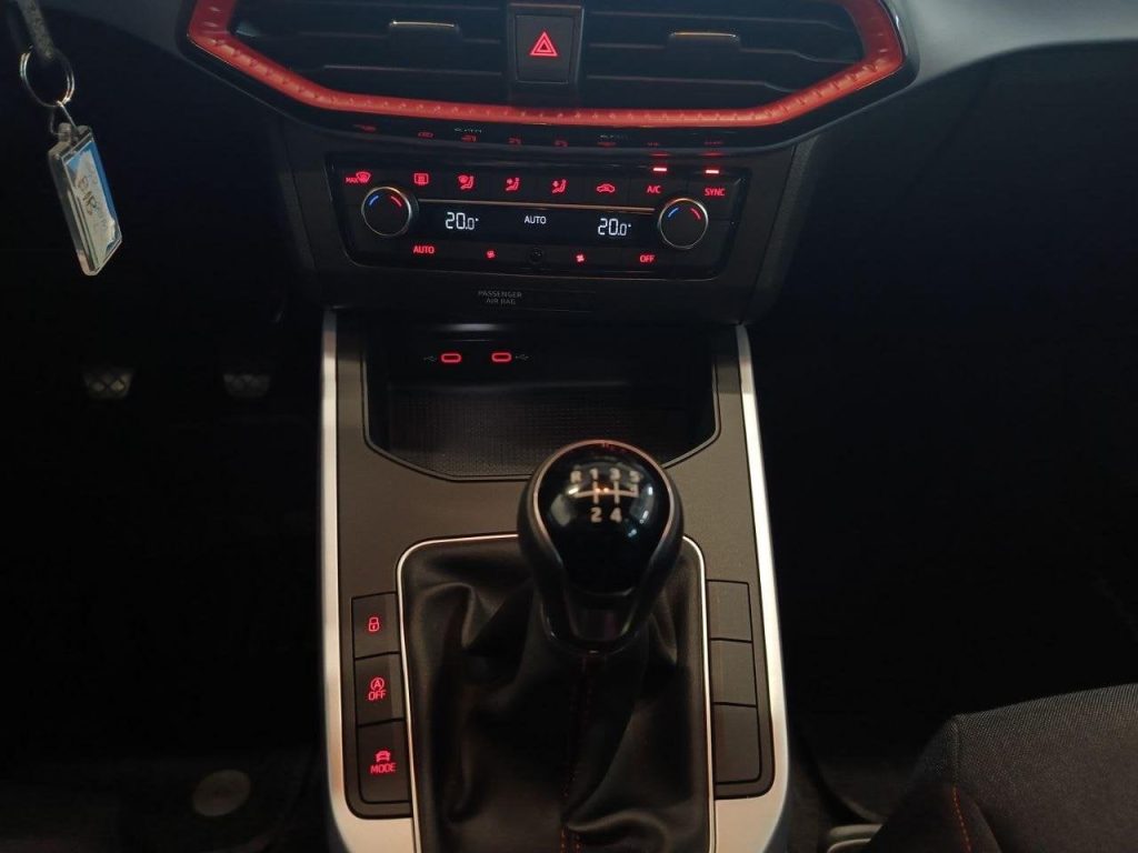 SEAT Arona 1.0 EcoTSI FR - 15