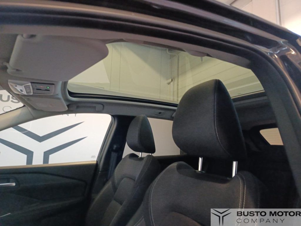 NISSAN Qashqai MHEV 158 CV Tekna+ TUA A €199 AL MESE - 16