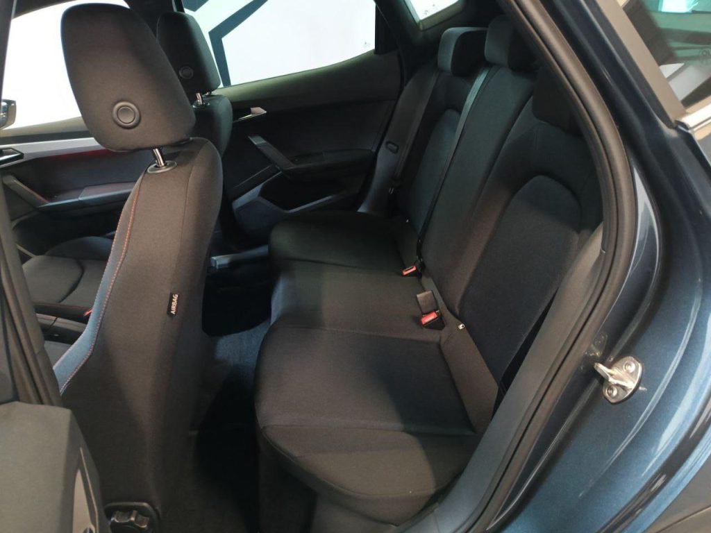 SEAT Arona 1.0 EcoTSI FR - 9