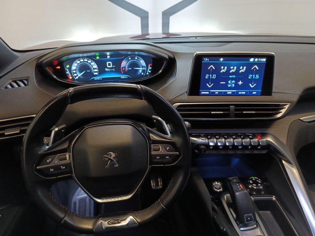 PEUGEOT 3008 BlueHDi 180 S&S EAT8 GT - 11