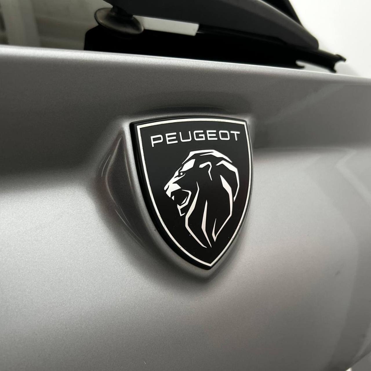 PEUGEOT 308 Plug-in Hybrid 225 e-EAT8 SW GT - 40