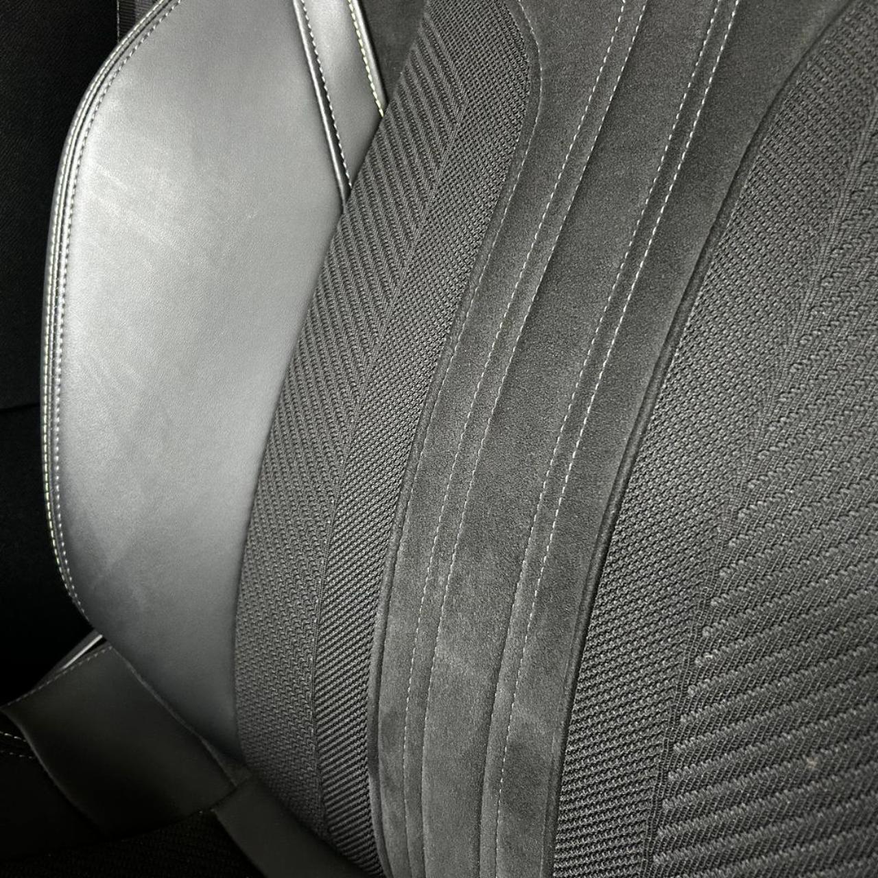 PEUGEOT 308 Plug-in Hybrid 225 e-EAT8 SW GT - 11