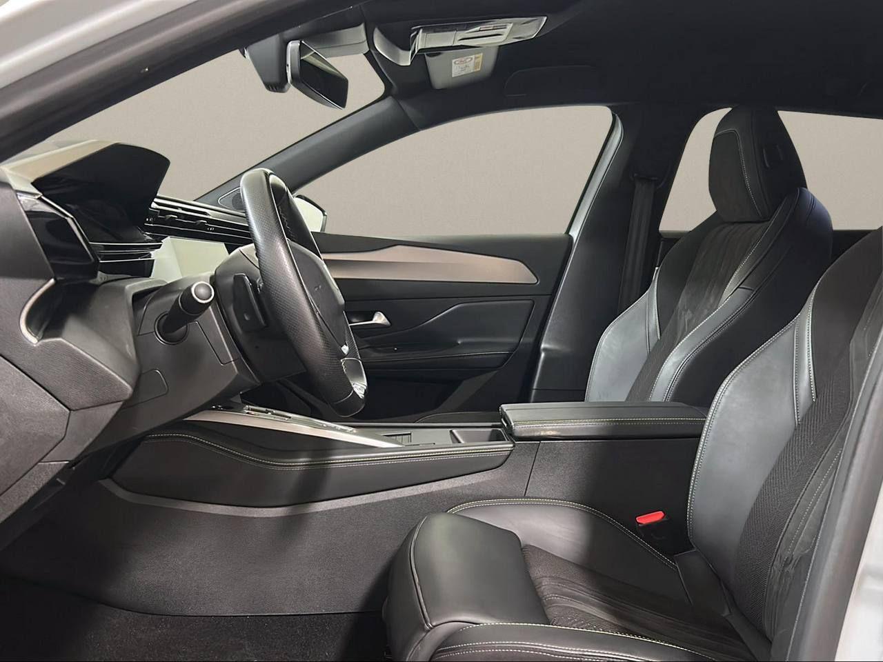 PEUGEOT 308 Plug-in Hybrid 225 e-EAT8 SW GT - 8