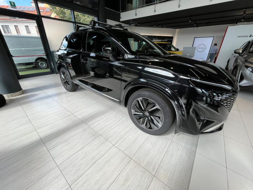 NISSAN Qashqai ACENTA MILD 140CV - 3