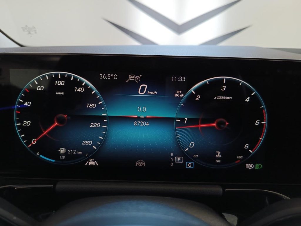 MERCEDES-BENZ GLA 220 220 d Automatic Premium 2 ANNI GARANZIA - 13