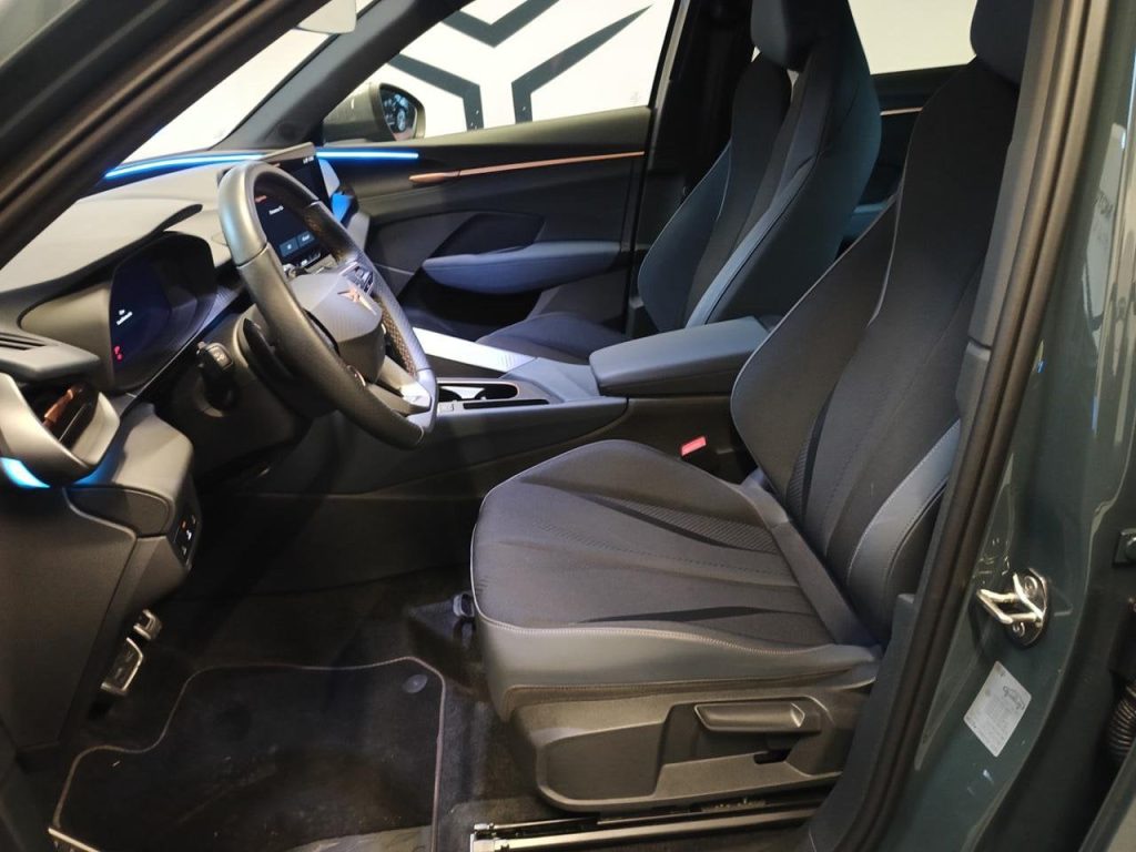 CUPRA Terramar 1.5 e-Hybrid DSG - 8