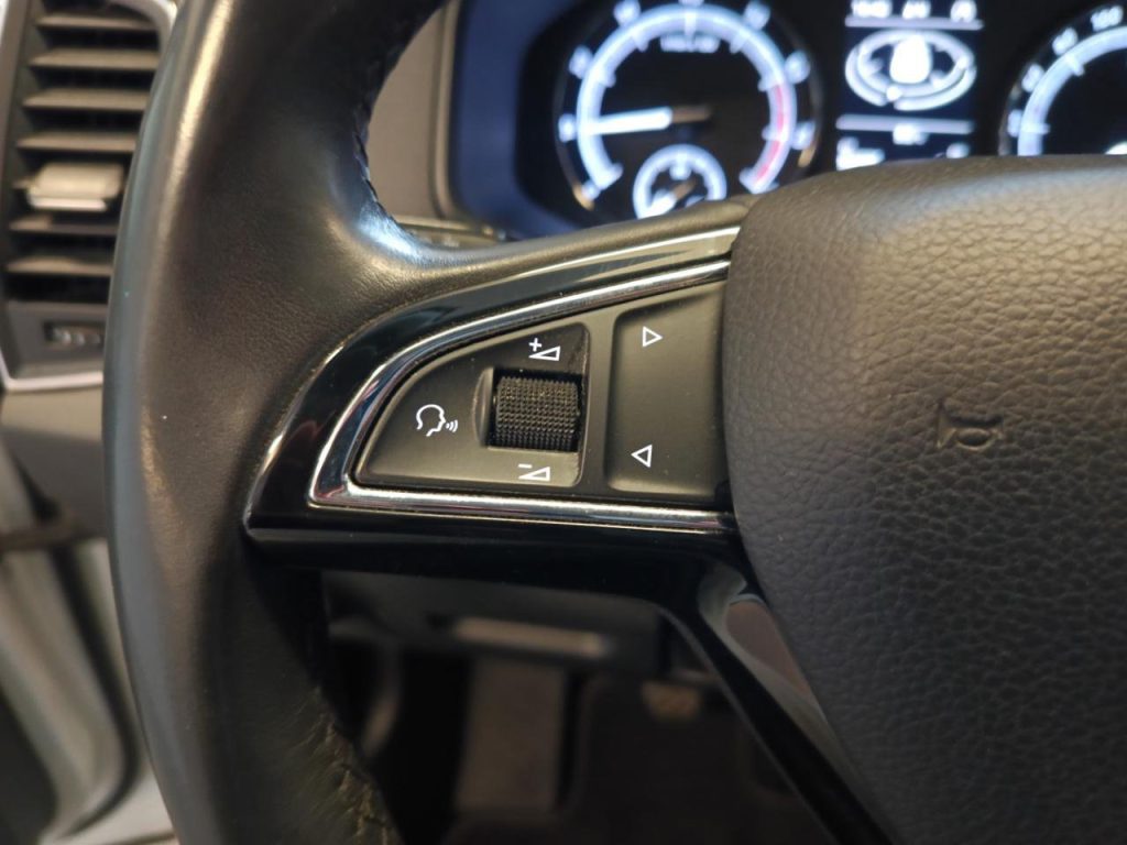 SKODA Karoq 1.0 TSI Executive - 17