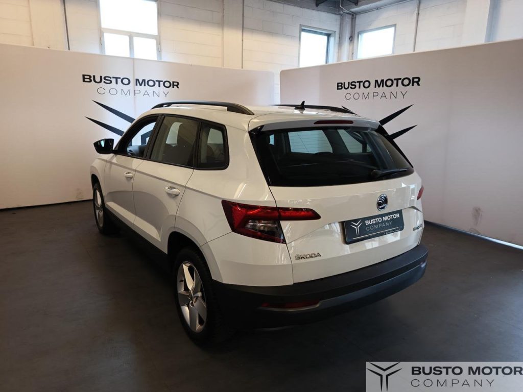 SKODA Karoq 1.0 TSI Executive PROMO VALIDA CON FINANZIAMENTO!! - 4
