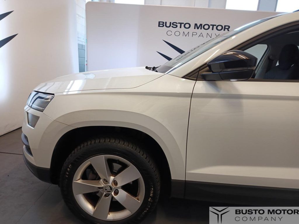 SKODA Karoq 1.0 TSI Executive PROMO VALIDA CON FINANZIAMENTO!! - 7