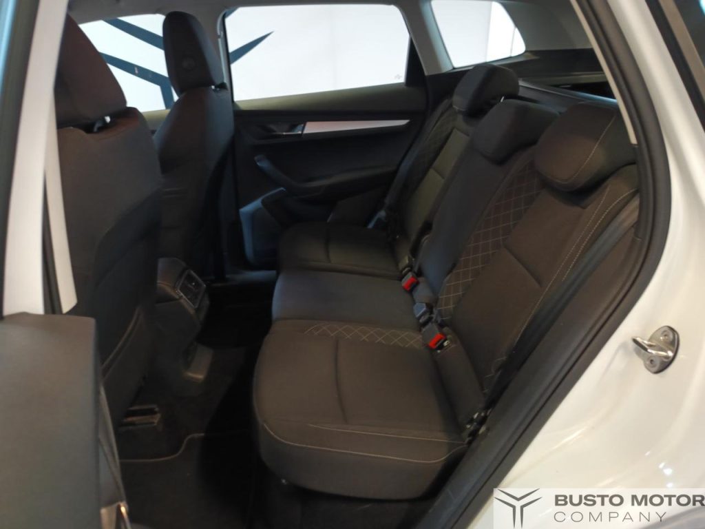 SKODA Karoq 1.0 TSI Executive PROMO VALIDA CON FINANZIAMENTO!! - 9