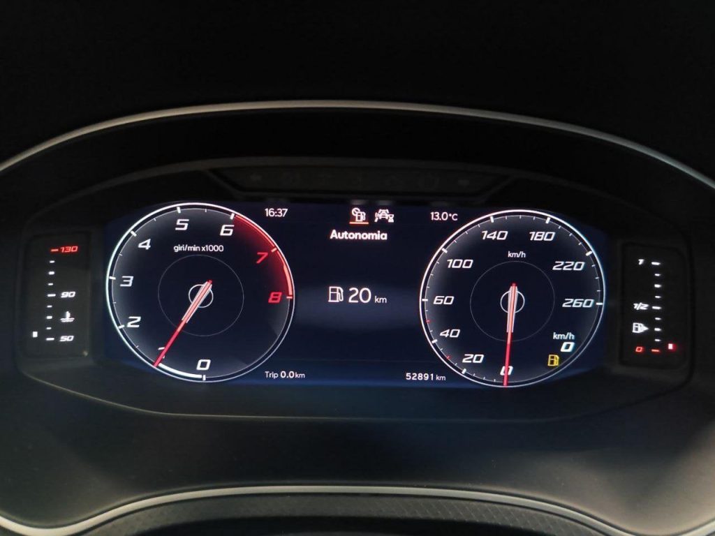 SEAT Arona 1.0 EcoTSI XPERIENCE - 12