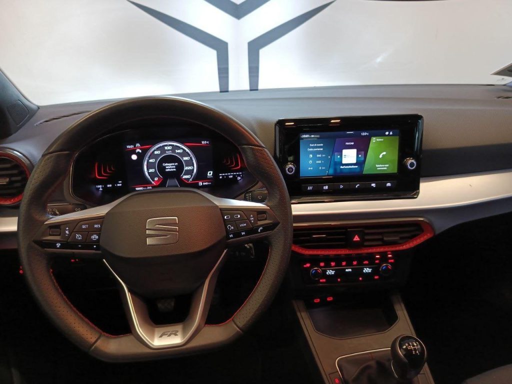 SEAT Ibiza 1.0 EcoTSI 95 CV 5 porte FR - 11