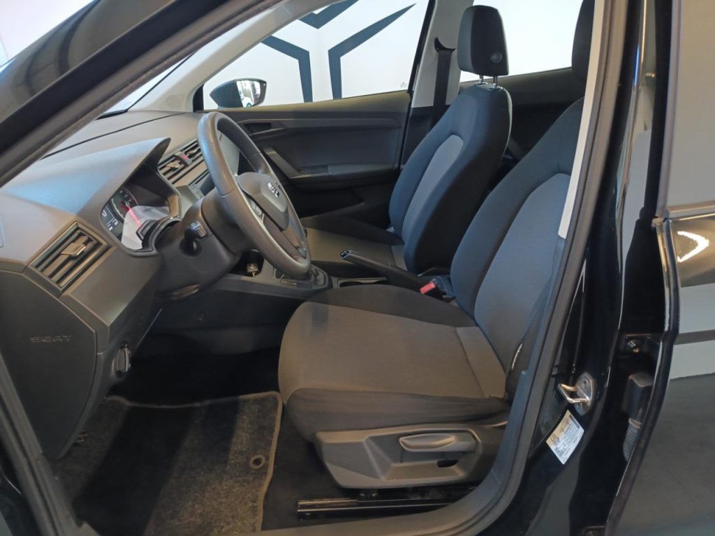 SEAT Arona 1.6 TDI 95 CV Reference - 8