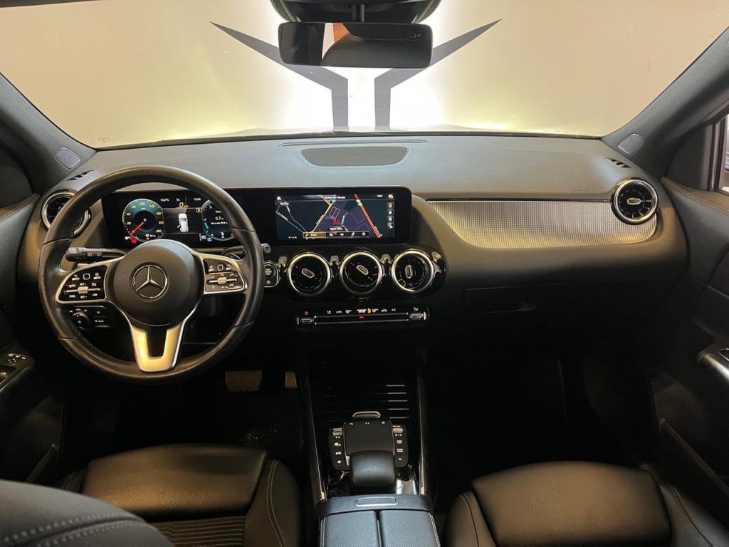 MERCEDES-BENZ GLA 200 200 Automatic Sport Plus GARANZIA 2 ANNI - 9