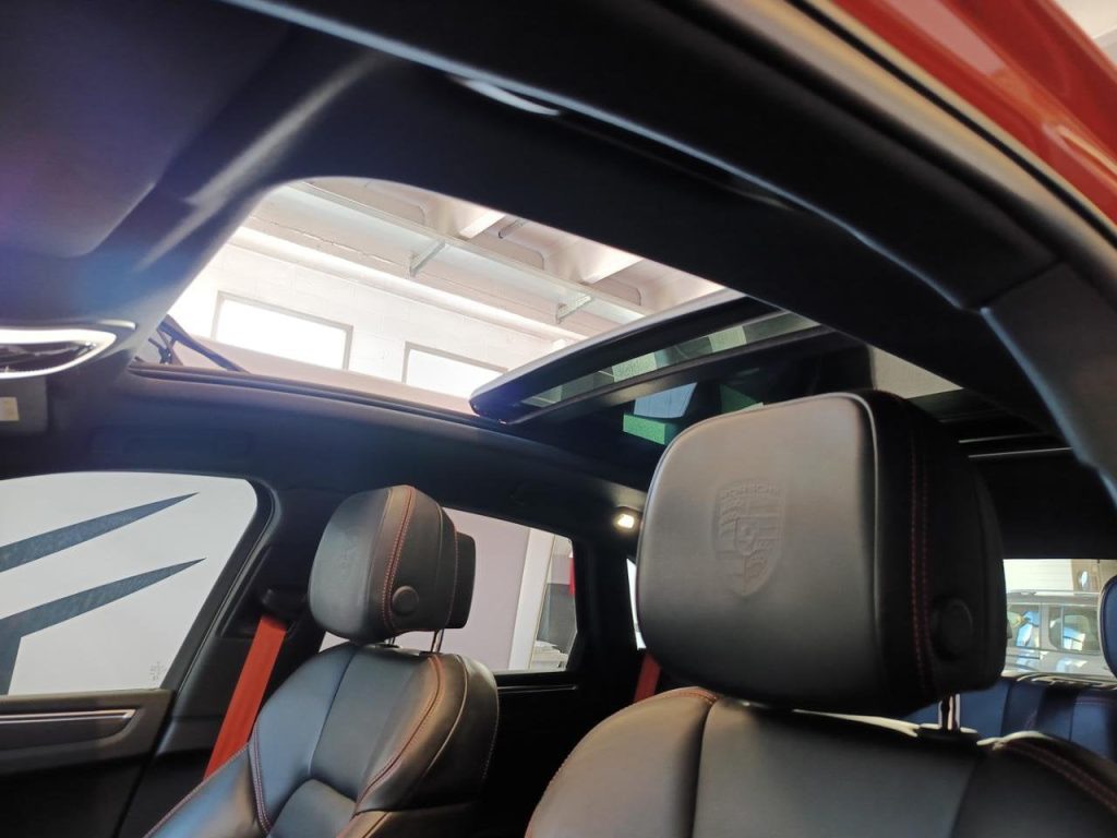 PORSCHE Macan 2.0 T 265CV PACK CHRONO - 20