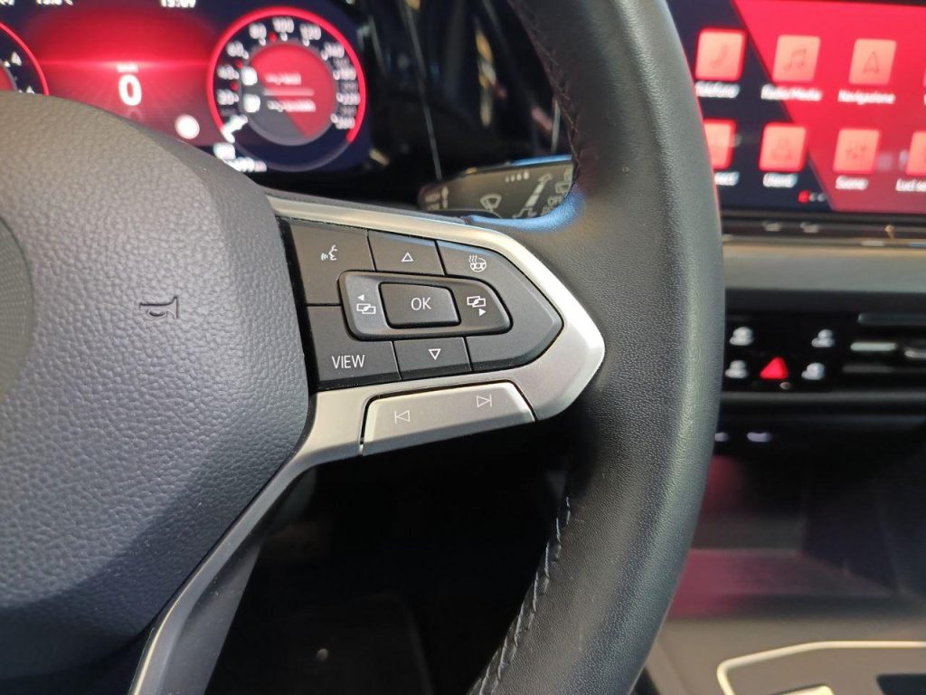 VOLKSWAGEN Golf 1.5 TSI DSG Plug-In-Hybrid - 17