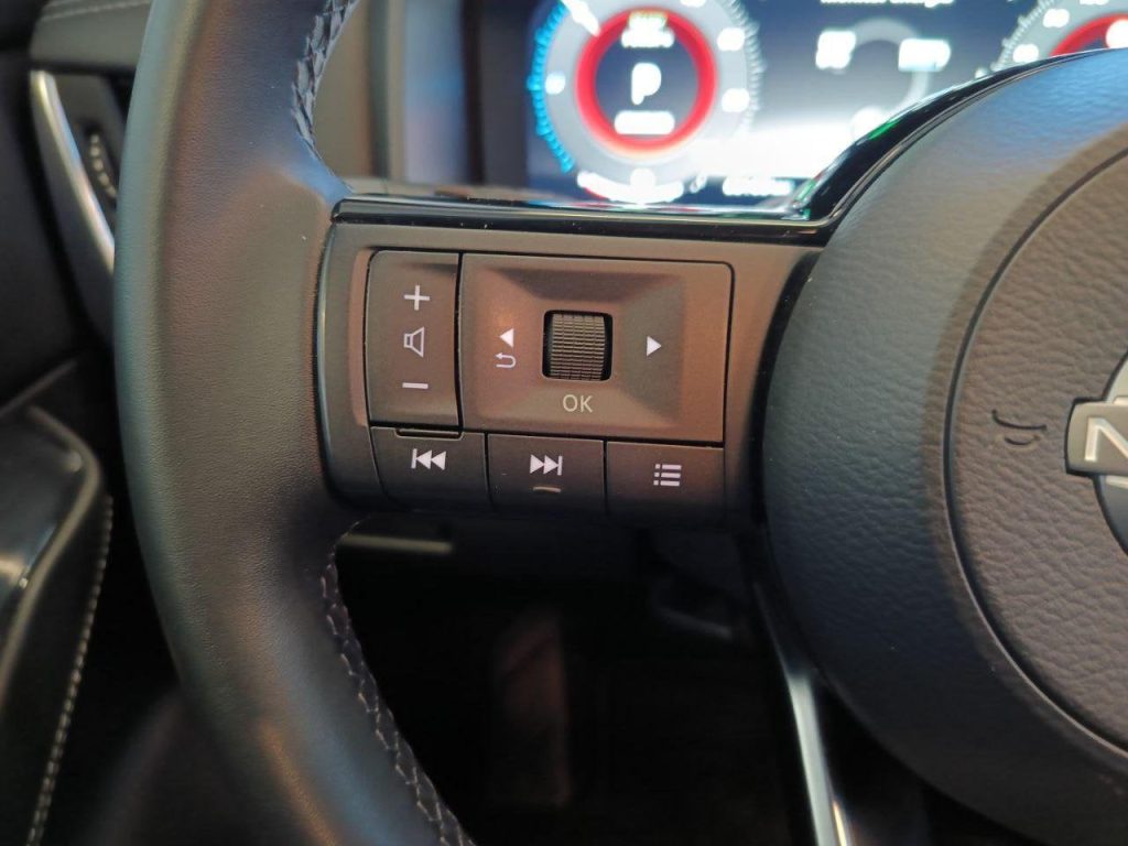 NISSAN Qashqai e-Power N-Connecta - 17