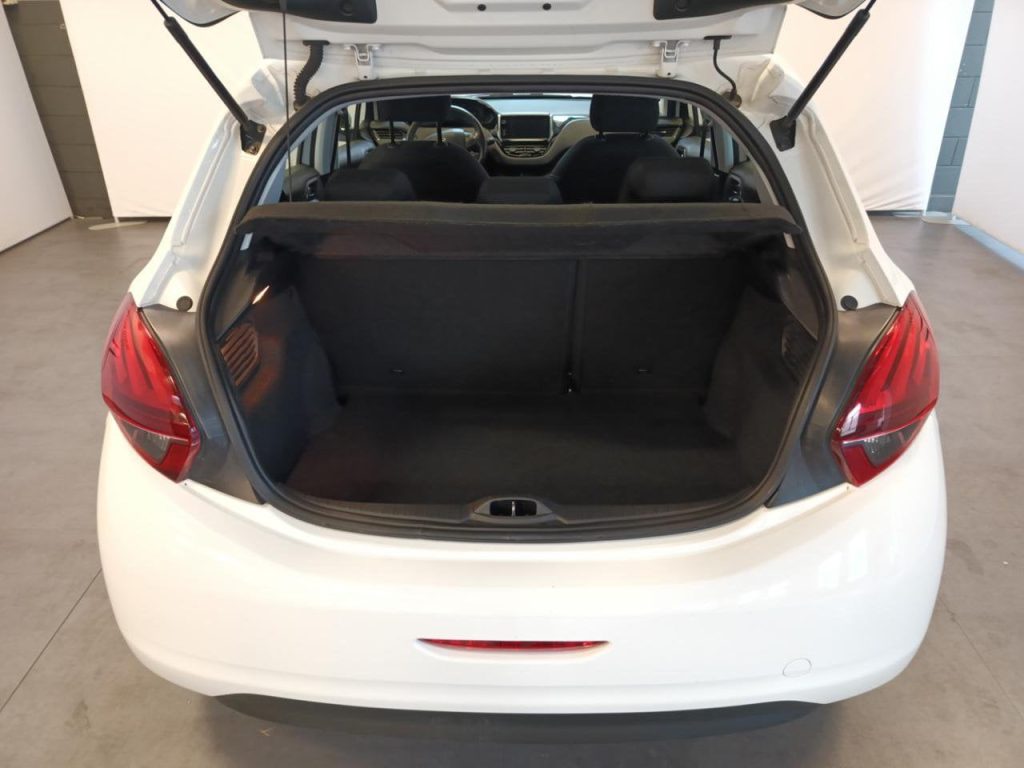 PEUGEOT 208 1° serie PureTech 82 5 porte Allure - 10