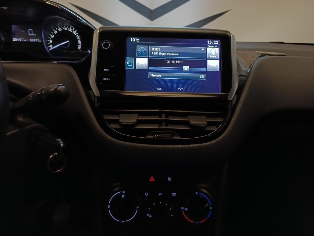 PEUGEOT 208 1° serie PureTech 82 5 porte Allure - 13