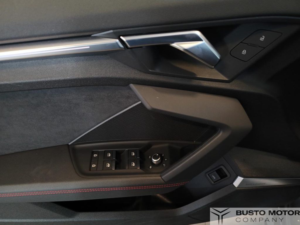 AUDI RS 3 Sportback TFSI quattro S tronic - 21