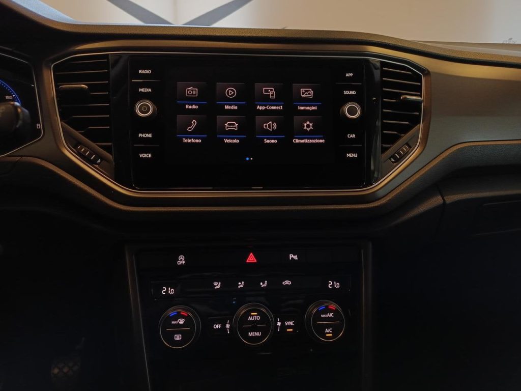 VOLKSWAGEN T-Roc 1.6 TDI SCR Style PROMO FINANZIAMENTO - 13