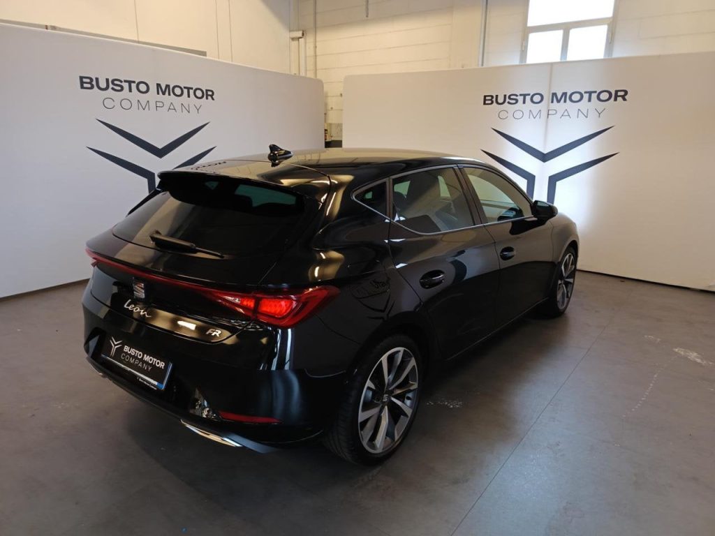 SEAT Leon 1.0 eTSI 110 CV Auto FR - 6