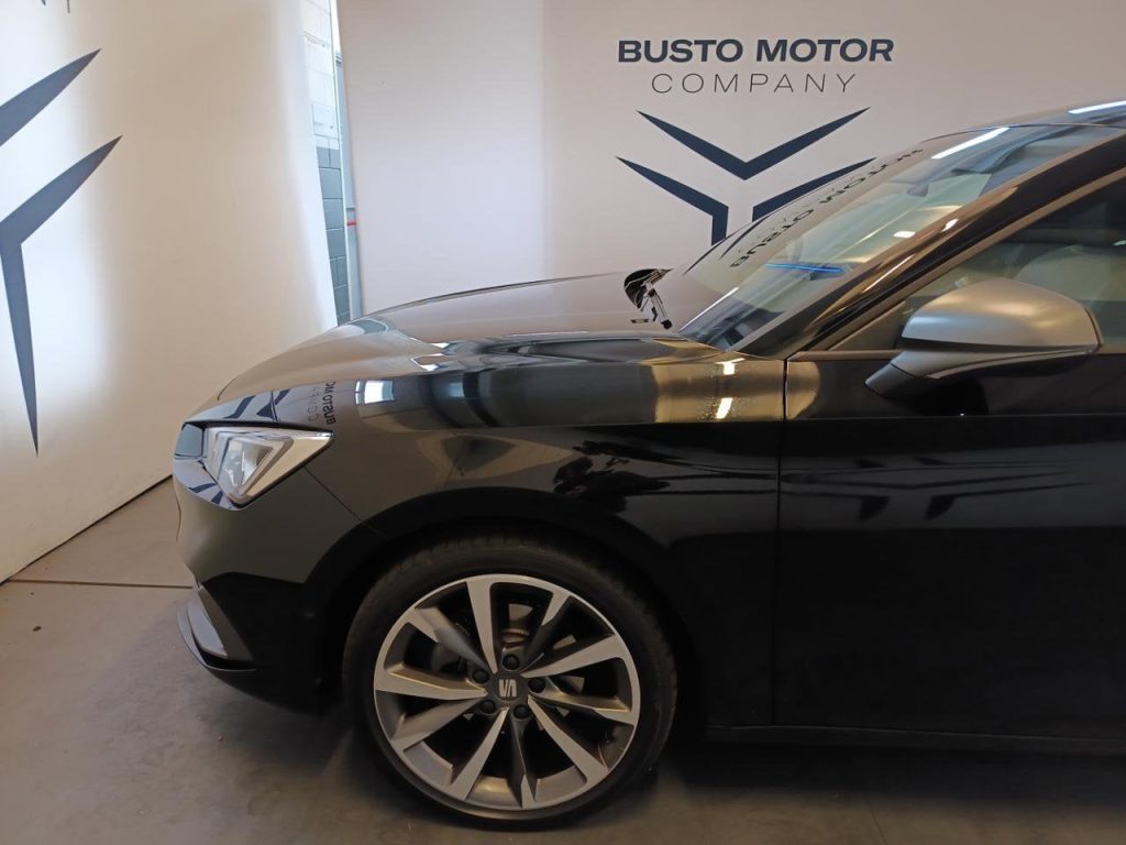 SEAT Leon 1.0 eTSI 110 CV Auto FR - 7