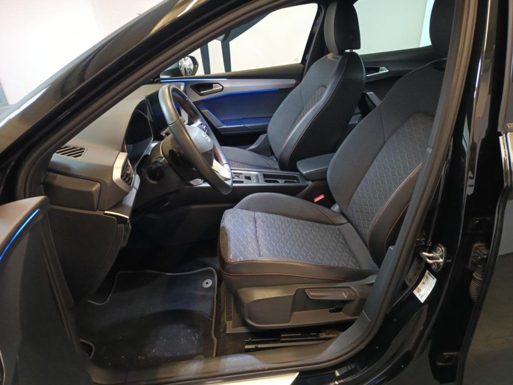 SEAT Leon 1.0 eTSI 110 CV Auto FR - 8