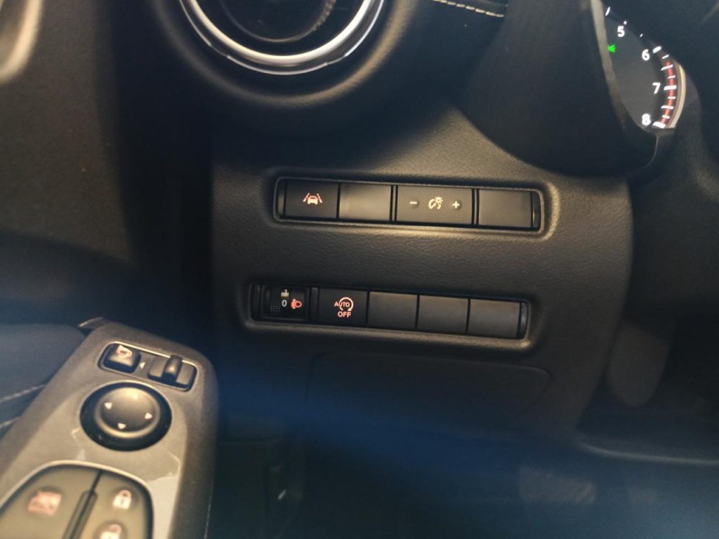 NISSAN Juke 1.0 DIG-T AUTO 114 CV N-Connecta 10 ANNI GARANTITA - 19