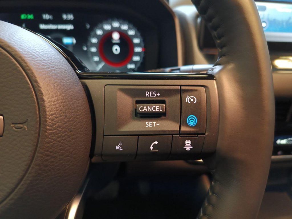 NISSAN Qashqai e-Power N-Connecta - 19