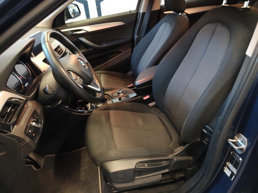 BMW X2 sDrive16d Business-X - 8