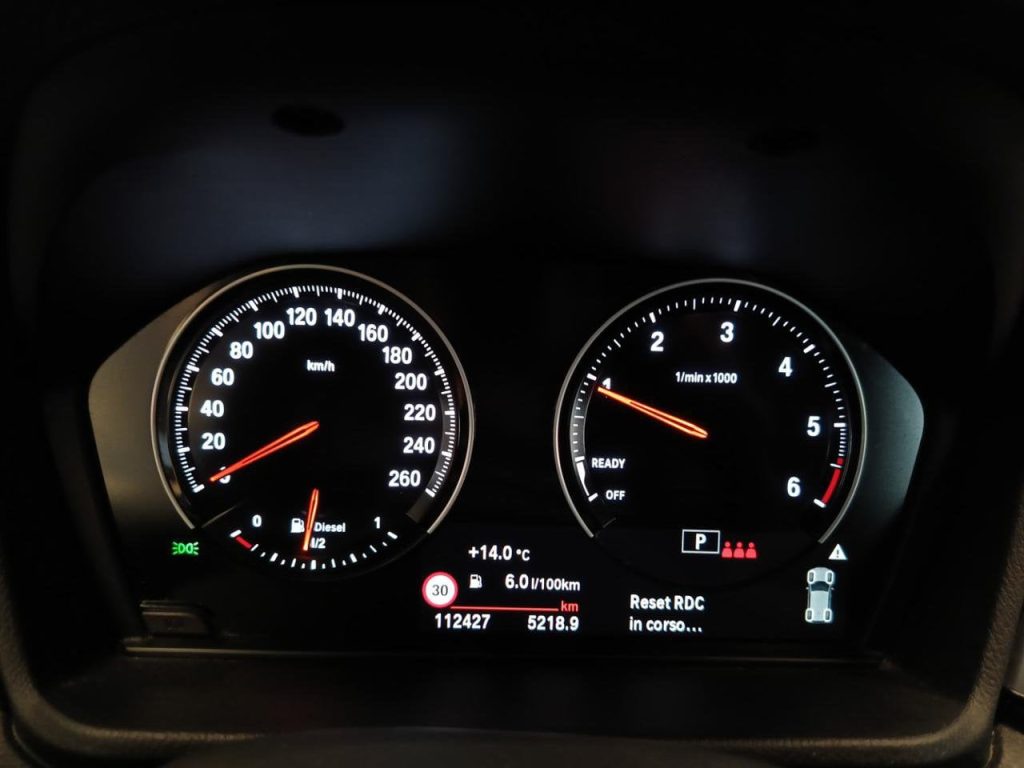 BMW X2 sDrive16d Business-X - 13