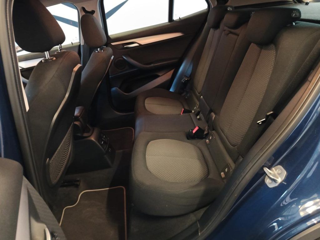 BMW X2 sDrive16d Business-X auto - 9