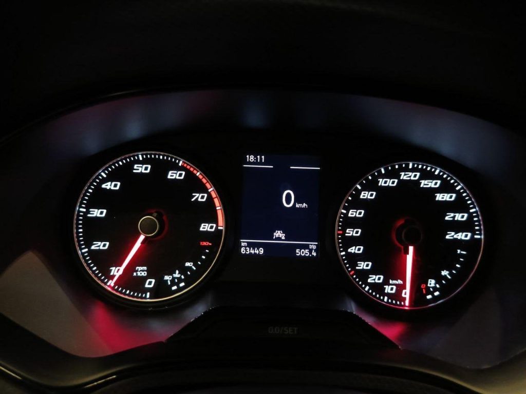 SEAT Arona 1.0 EcoTSI XPERIENCE - 12