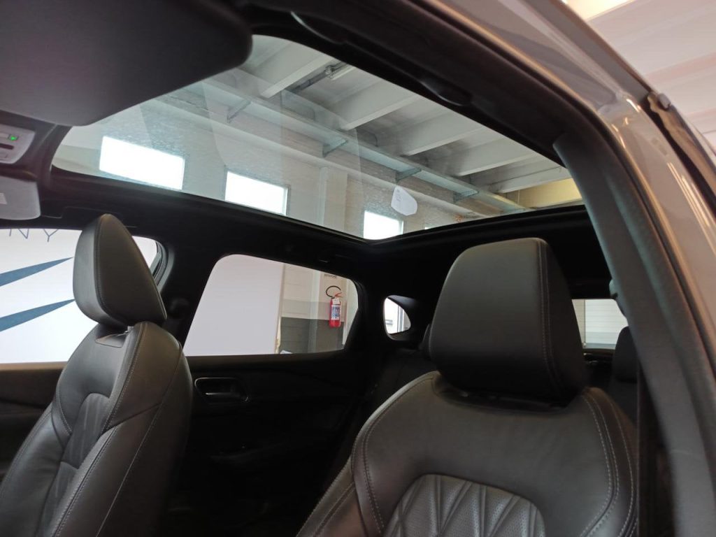 NISSAN Qashqai MHEV 158 CV Tekna+ automatico 10 ANNI GARANTITA - 15