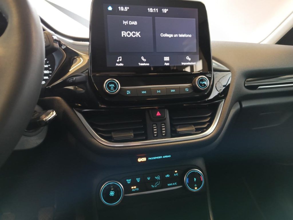 FORD Fiesta 1.1 75 CV 5 porte Titanium - 13