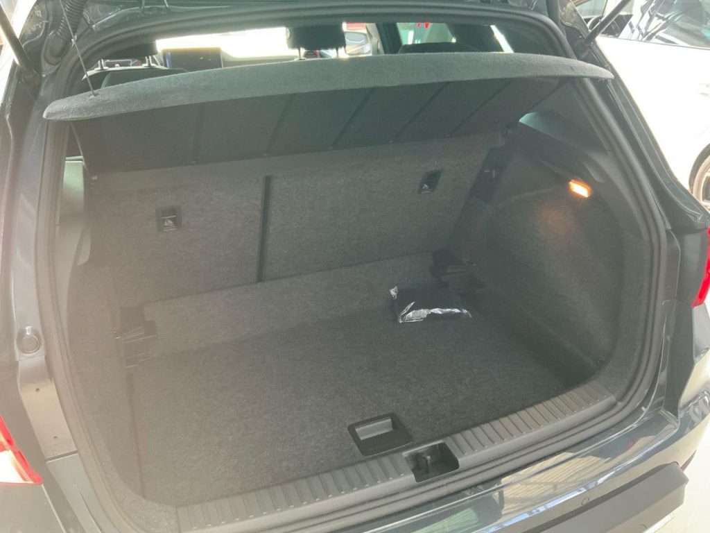 SEAT Ateca 1.0 TSI Black Edition NUOVA DA IMMATRICOLARE - 8