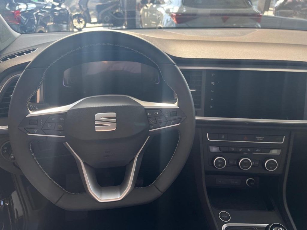 SEAT Ateca 1.0 TSI Black Edition NUOVA DA IMMATRICOLARE - 9