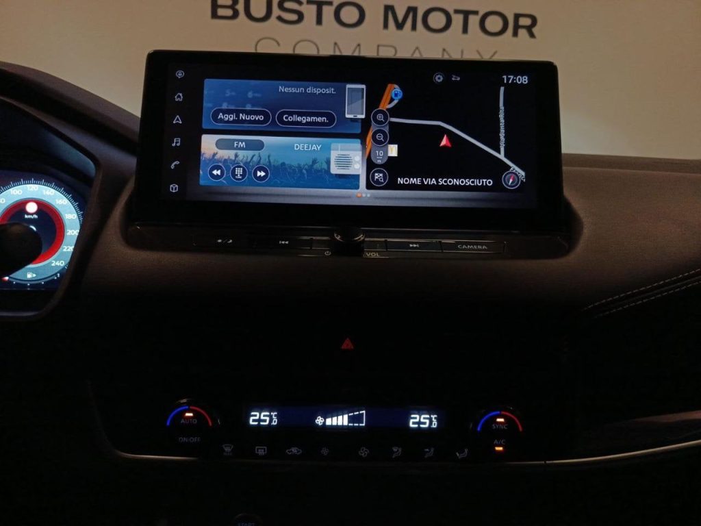 NISSAN Qashqai MHEV 140 CV N-Connecta - 16