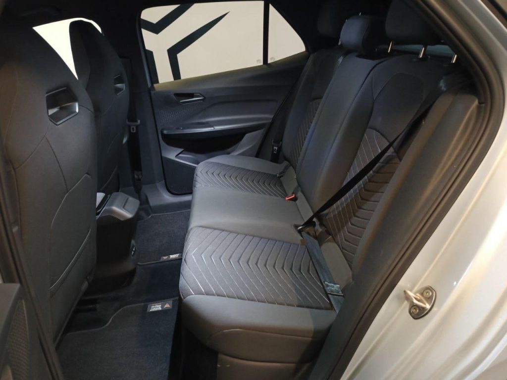 CUPRA Born 58kWh 204 CV - 9